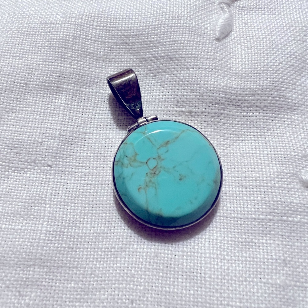 Turquoise‎ sterling silver pendant